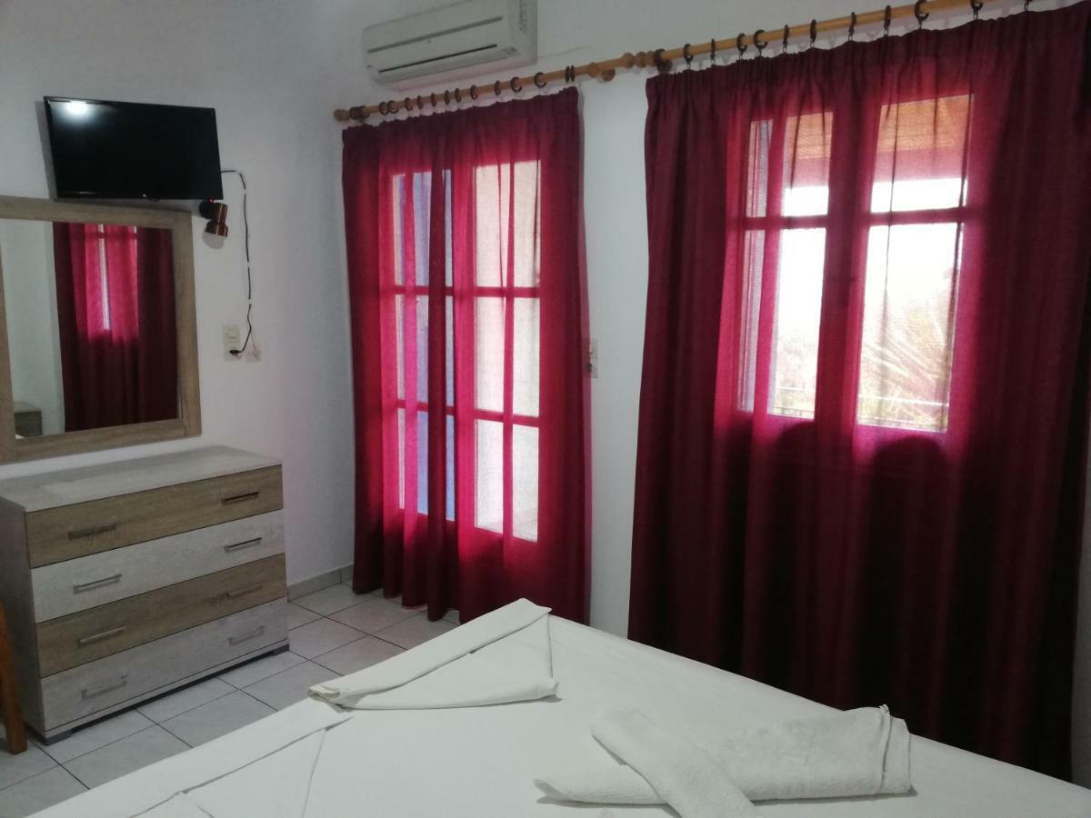 Apartments Jota มาราโธคามปอส ภายนอก รูปภาพ